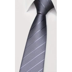 Corbata ratlles diagonals o corbata llisa , gris o plata
